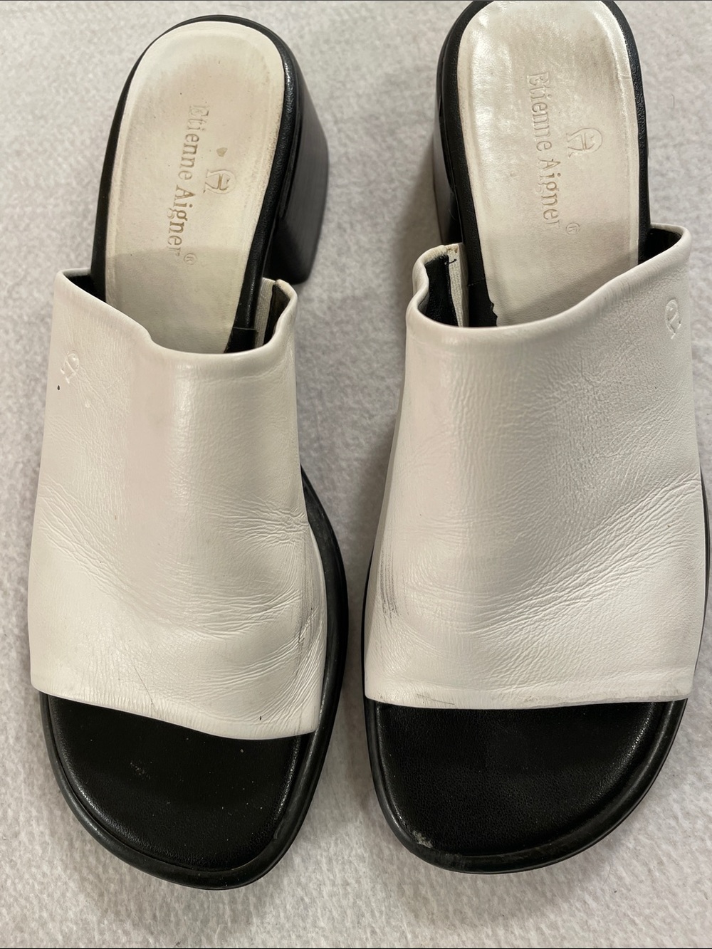 Etienne Aigner White Leather Open-Toe Mules with Black Footbed
